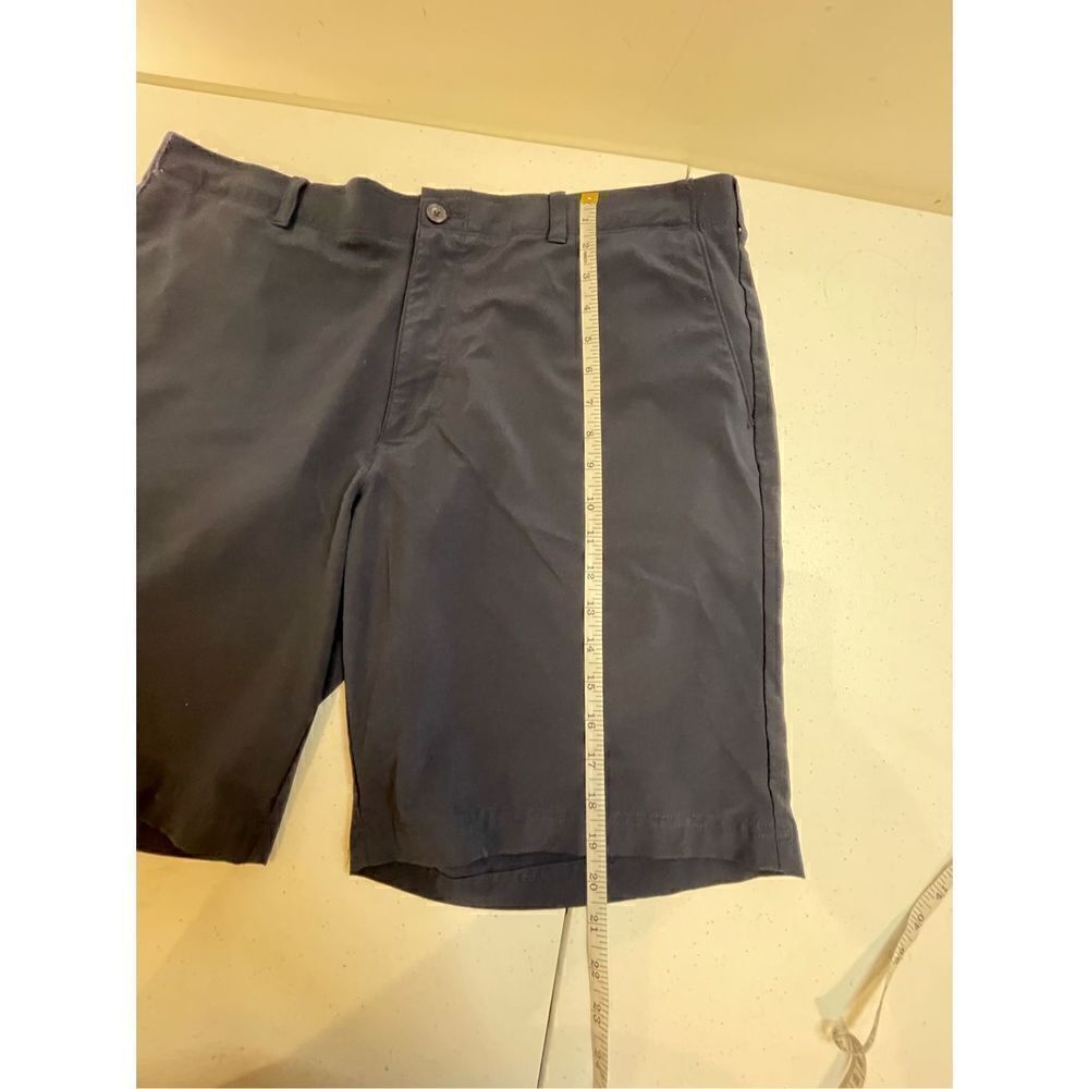 PGA Tour men’s navy golf shorts size 40 - Picture 4 of 7